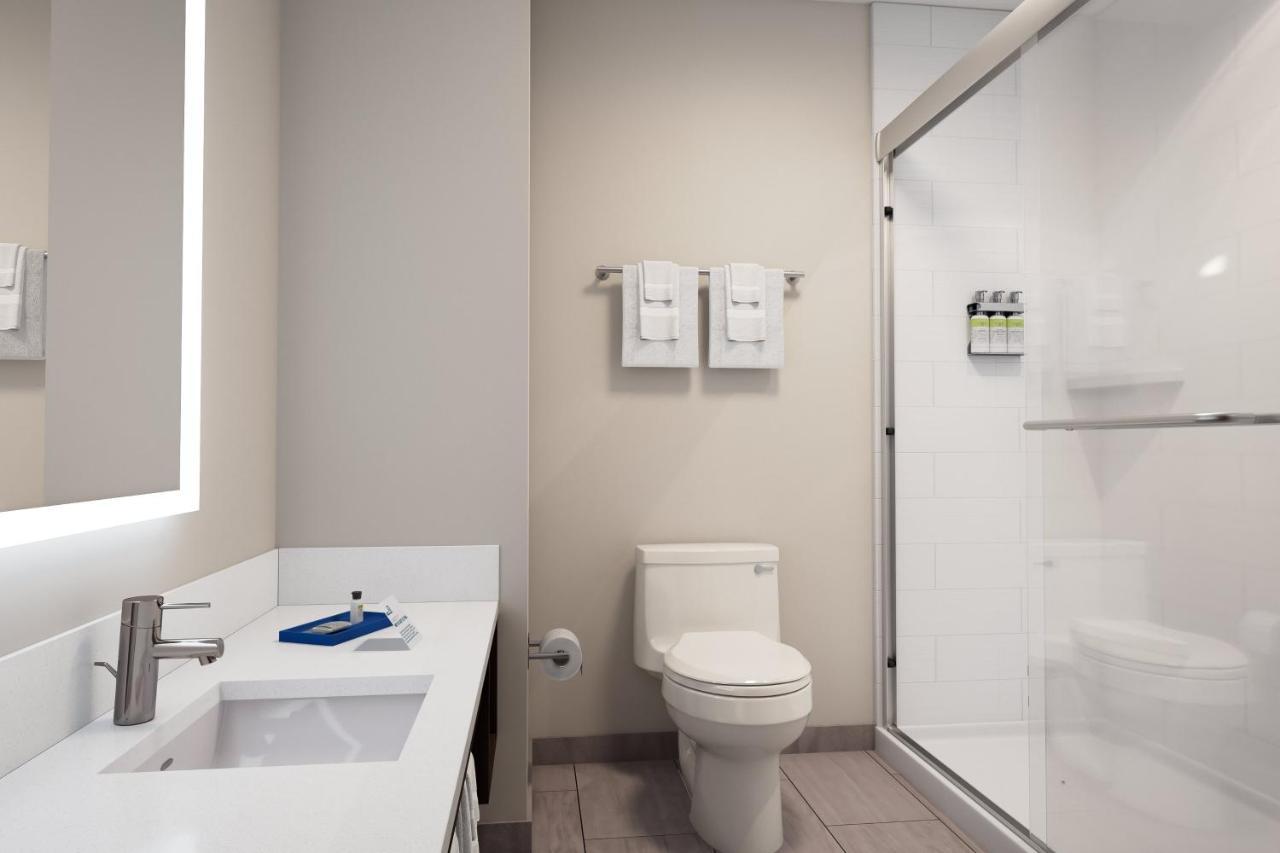 Holiday Inn Express & Suites Ridgecrest - China Lake By Ihg Eksteriør billede