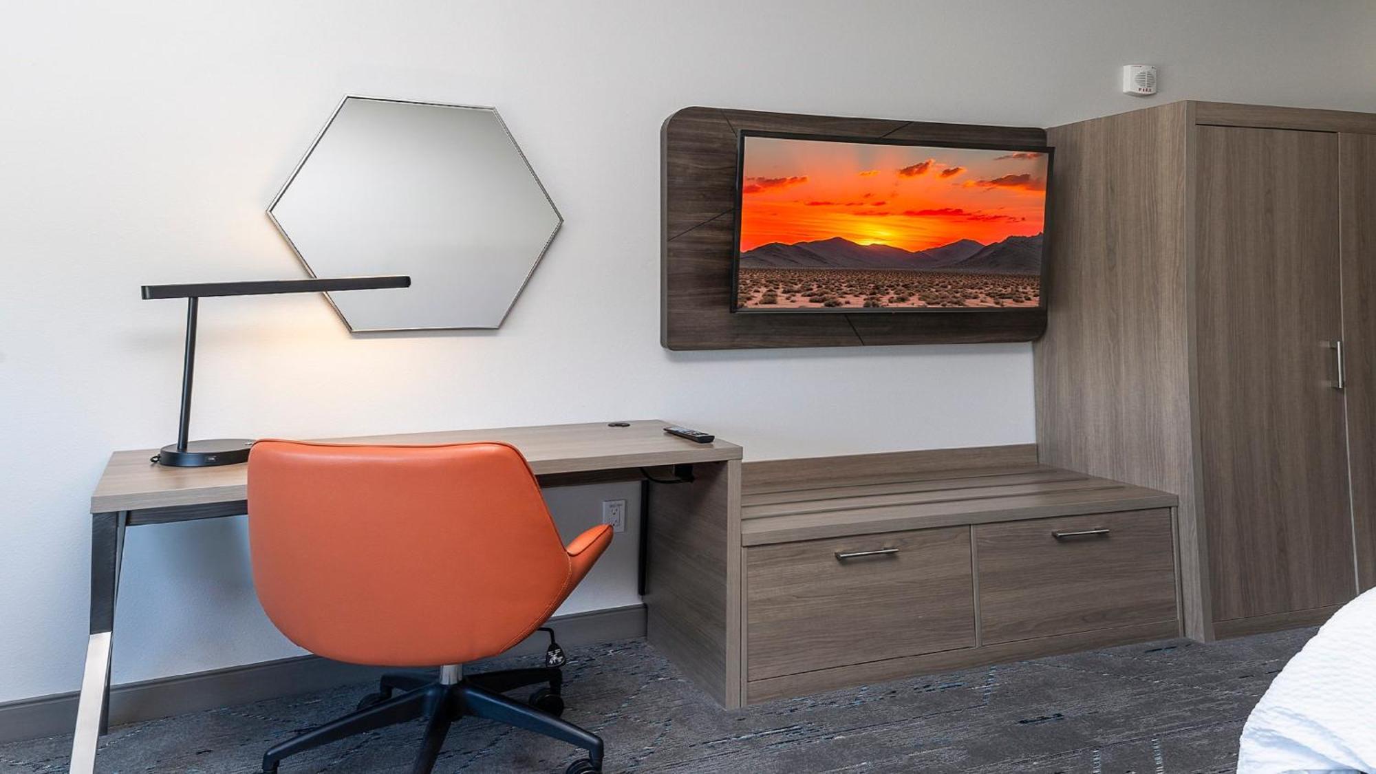 Holiday Inn Express & Suites Ridgecrest - China Lake By Ihg Eksteriør billede